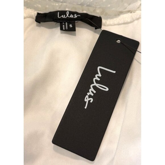 Lulu's Women's Remarkable Sheer Lace Short Sleeve Dress White Size S NWT - Picture 11 of 12